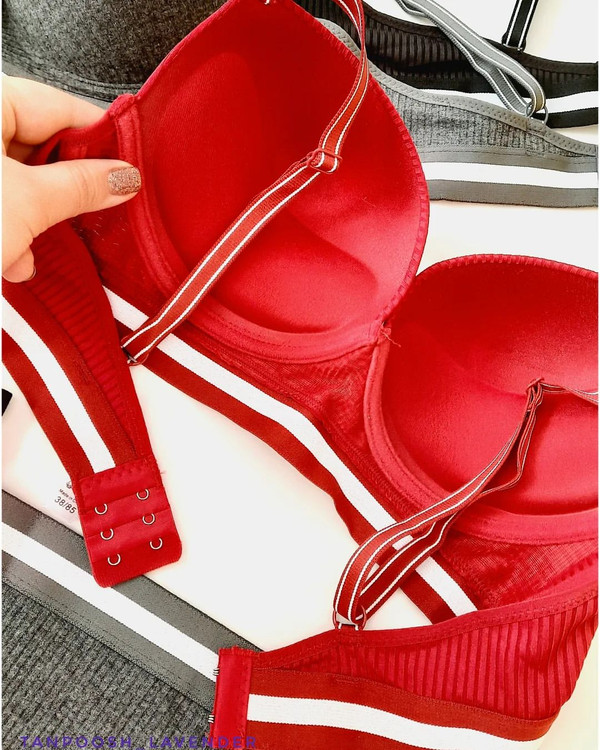 ست سوتین و شورت زنانه اسپرت مناسب استفاده روزمره