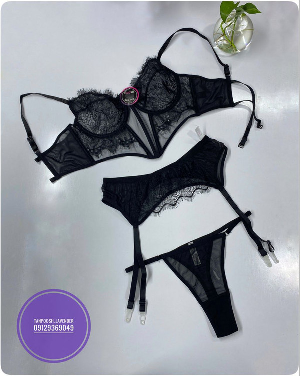 ست سه تیکه سوتین و شورت و بند جوراب