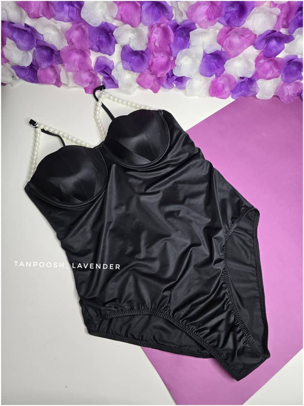 مایو زنانه مشکی اسلیپ فیتن با طراحی ساده و راحت مناسب استخر و ساحل