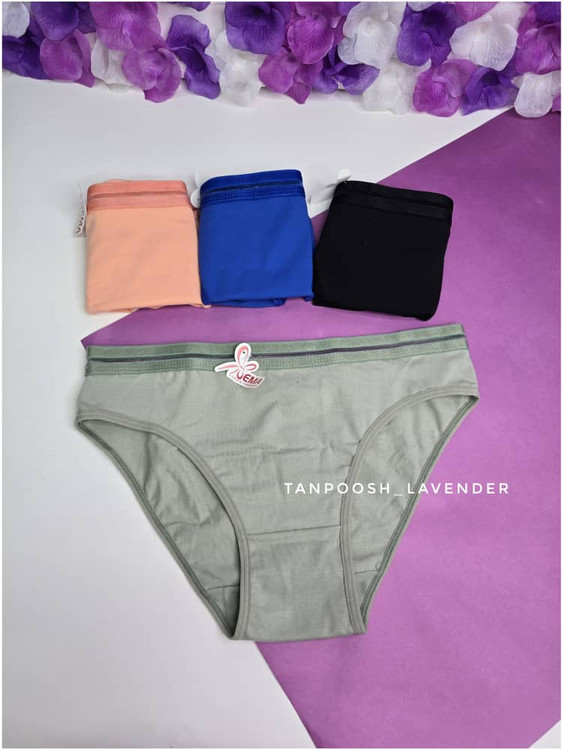 شورت زنانه برند EMA با طراحی ساده و راحتی در سایزهای XL