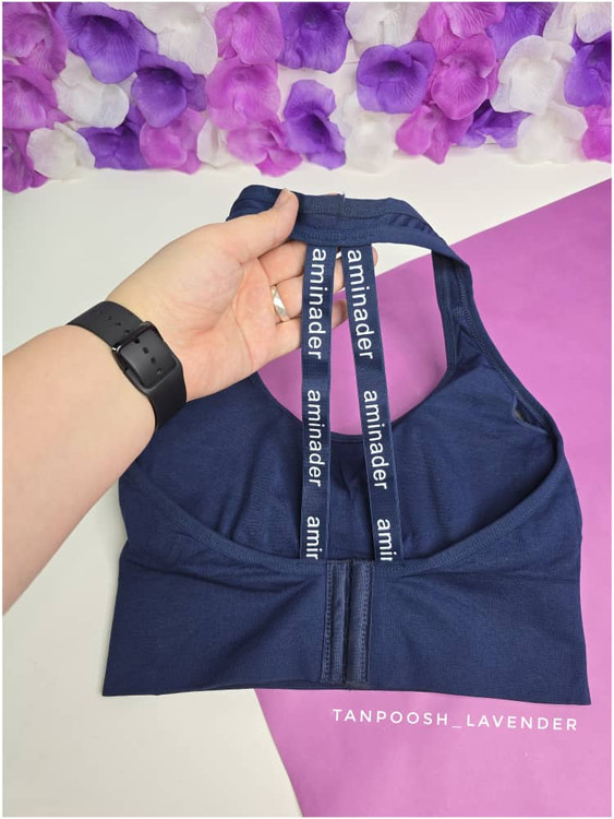 نیم تنه نمای پشت