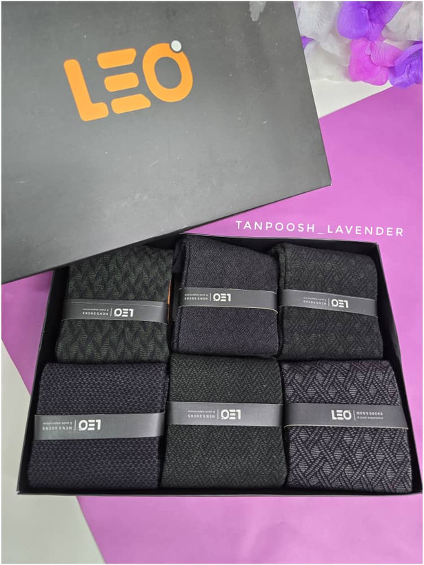 جوراب مردانه نخپنبه برند LEO با طرح کلاسیک رسمی