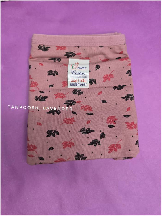 شورت زنانه نخی سایز ۵XL رنگ صورتی روشن با چاپ گلهای ظریف