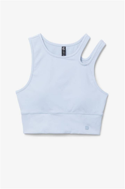 نمای نزدیک از قسمت کاپ نیمتنه فیلا و نحوه جداسازی آن