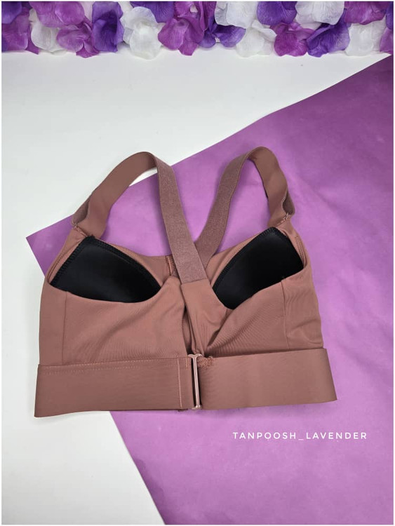 نمای پشت نیمتنه ورزشی اورجینال