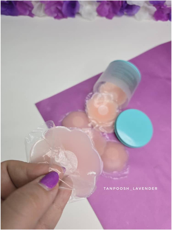 نیپل سینه سیلیکونی، نمای پشت چسبدار