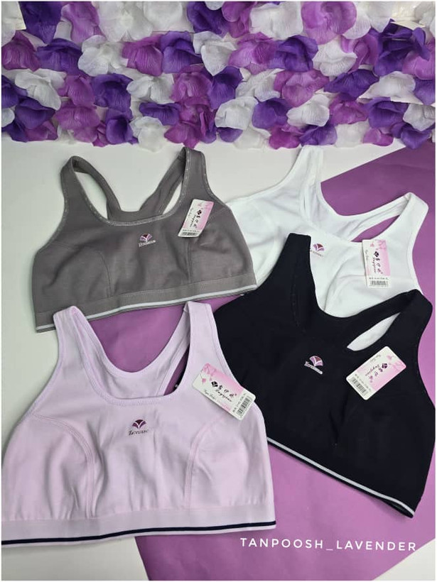 چهار رنگ مختلف نیمتنه ورزشی زنانه تانپوش شامل سفید، مشکی، صورتی و طوسی