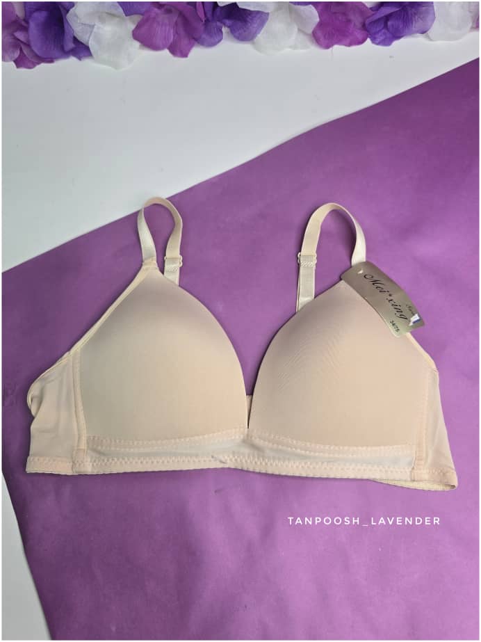 جزئیات دوخت و بند با کیفیت بالای سوتین اسفنجی