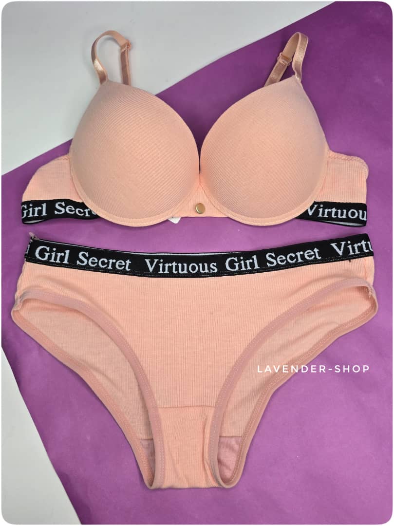 ست اسفنجی کبریتی فنردار بدون جک زنانه رنگ گلبهی با بند ریگلاژ و شورت نخی کبریتی – Girl Secret