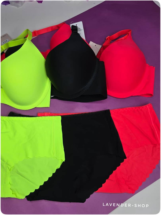 ست لیزری اسفنجی نئونی زنانه با طراحی مدرن و رنگ شاد