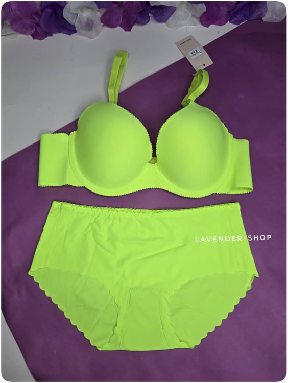 ست لیزری نئونی نارنجی با بند متحرک و شورت نخی