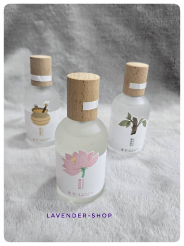 سه مدل عطر بیکینی زنانه کنار هم – عسل، نیلوفر، چوبی