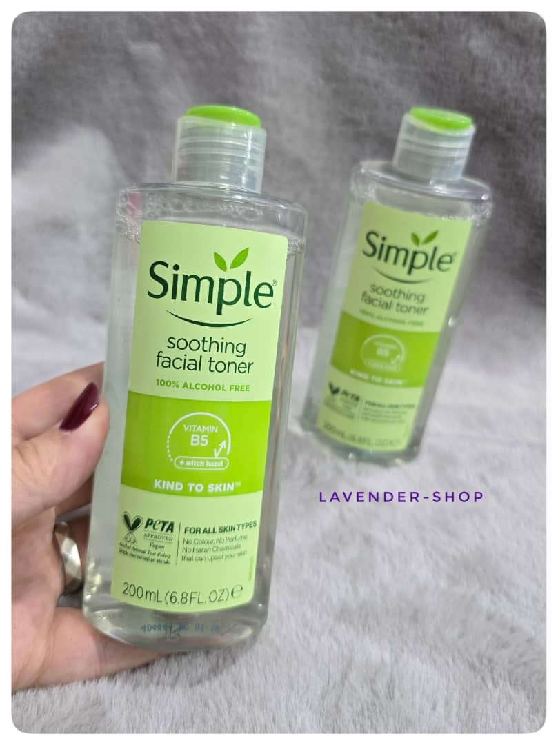 تونر صورت سیمپل مدل Soothing Facial Toner در بسته‌بندی سبز ۲۰۰ میل