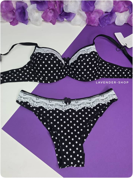 ست شورت و سوتین هونکس مشکی با خال های سفید و جزئیات توری