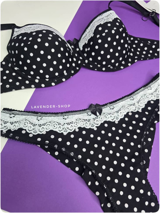 ست شورت و سوتین هونکس خالخال مشکی با توری سفید و طراحی کلاسیک