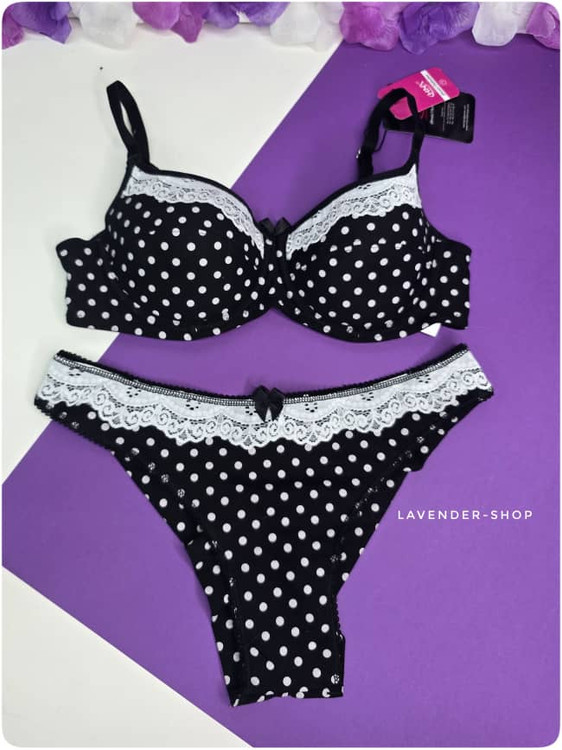 ست سوتین اسفنجی و شورت هونکس