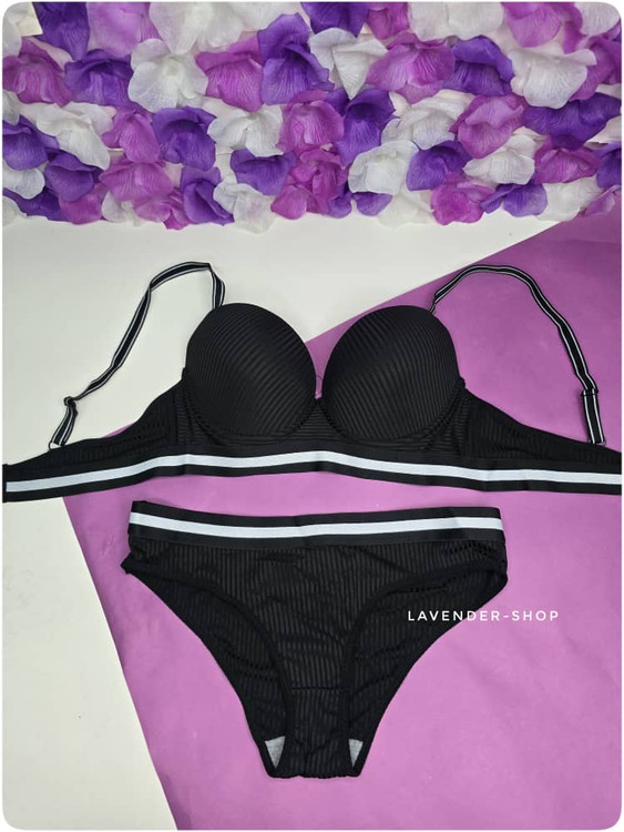 شورت ست اسپرت زنانه هماهنگ با سوتین اسفنجی