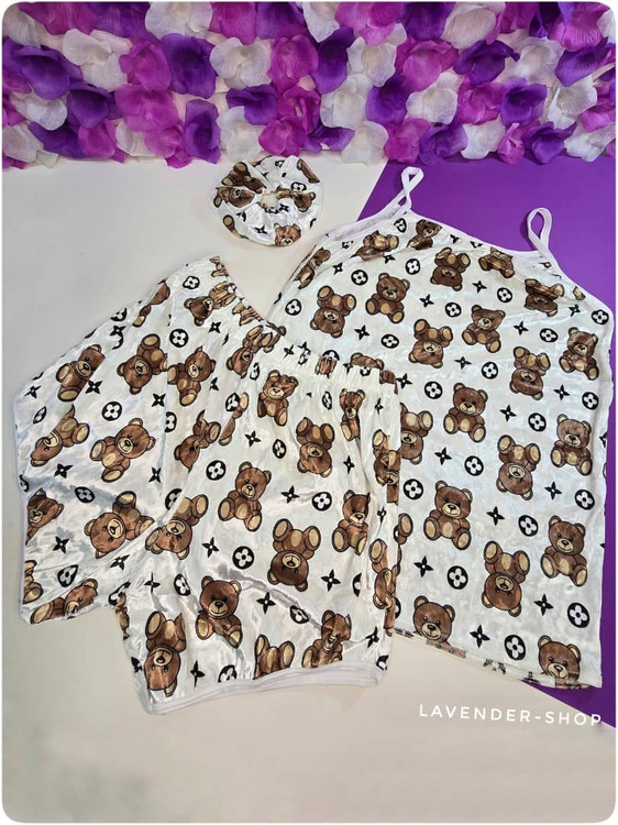 بهترین تاپ و شلوارک مخمل