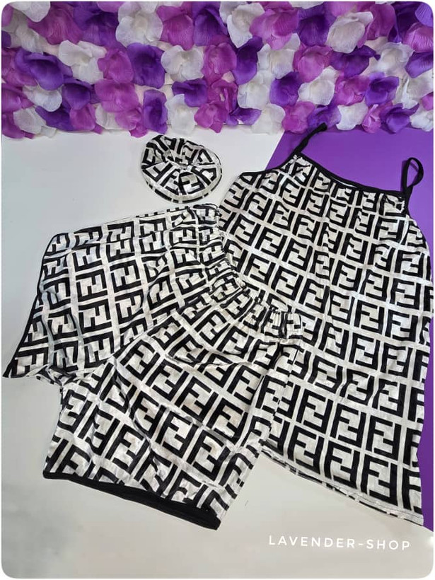 مخمل کره تاپ و شلوارک