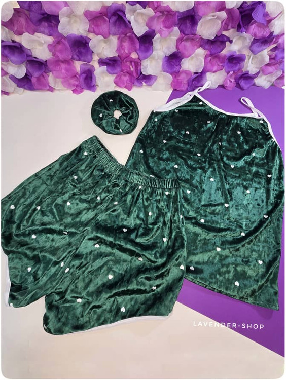 تاپ و شلوارک سبز لطنتی