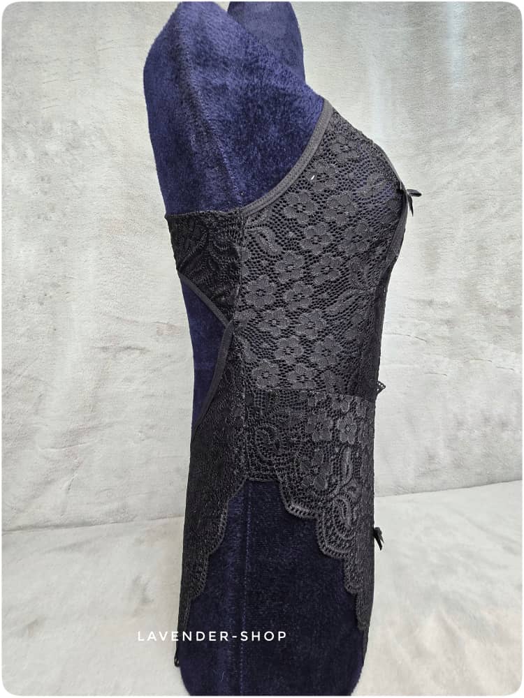 بادی توری زنانه ویتاریتا – جزئیات بند سرشانه ریگلاژدار