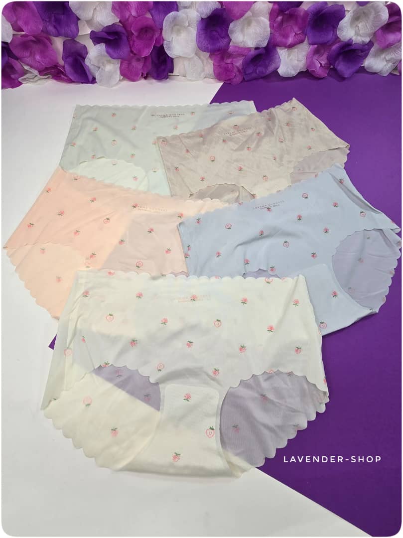 شورت لیزری شیشه‌ای زنانه در رنگ‌های پاستلی با طرح توت‌فرنگی – فروشگاه لوندرشاپ