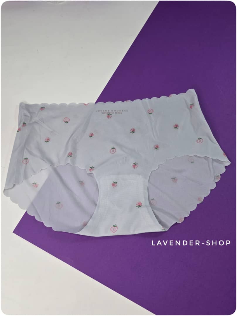 شورت بدون درز فانتزی دخترانه با لبه‌های موج‌دار و پارچه سبک – Lavender Shop