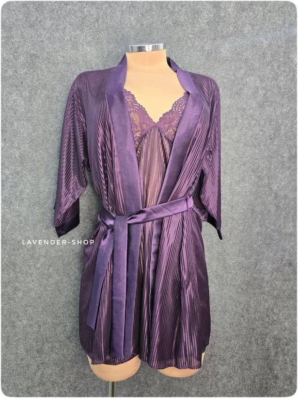 لباس خواب دوتکه برند شهره بنفش تن مانکن زنانه