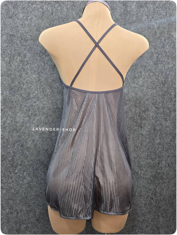 نمای پشت لباس خواب برند شهره