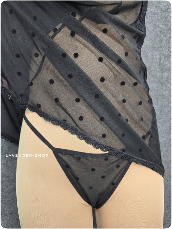 جزئیات قسمت بالاتنه لباس خواب توری مشکی برند شهره