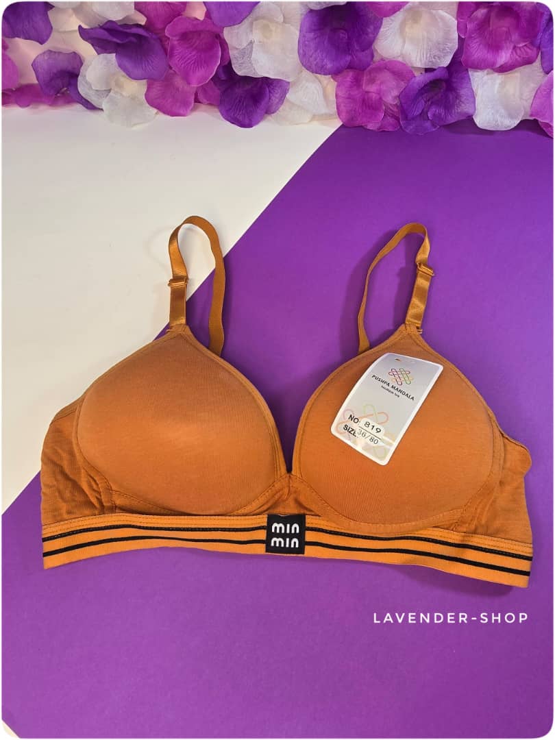 پشت سوتین تمام‌نخ با سه ردیف قزن برای تنظیم اندازه