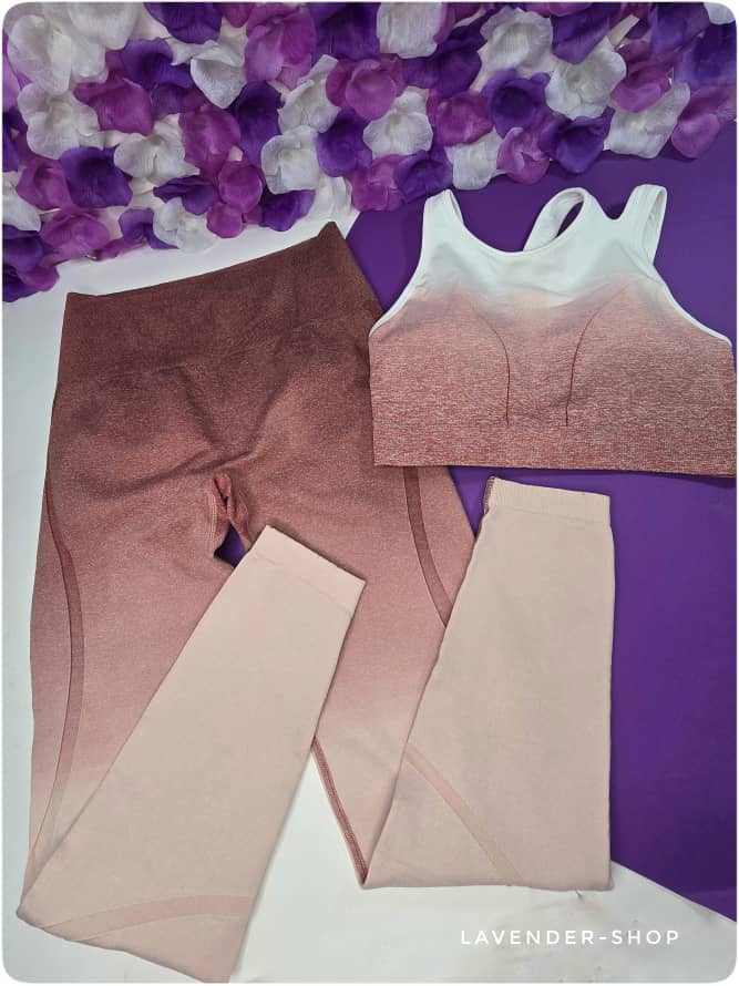 ست ورزشی اسنپ پی زنانه رنگ صورتی تا قرمز گرادیانی با نیم‌تنه بنددار و لگ هماهنگ