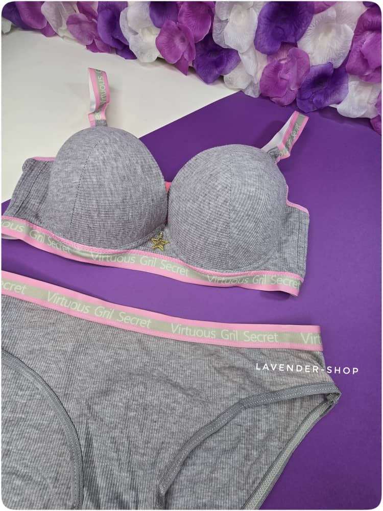 نمای سوتین ست اسفنجی صورتی با کاپ‌های قالب‌دار – فرم‌دهی طبیعی و راحتی روزمر