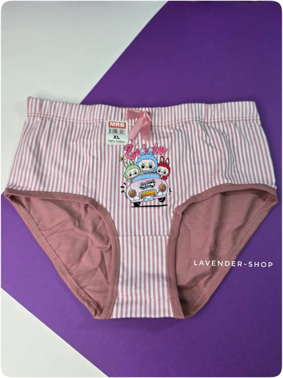 شورت نخی راهراه کرم با طرح لبوبو و دوستان و جزئیات رنگی جذاب