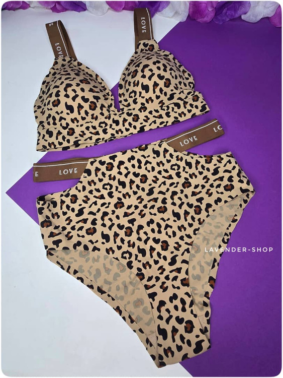 ست سوتین و شورت لیزری سکسی پلنگی زنانه کاپ دار با پد متحرک نمای کامل