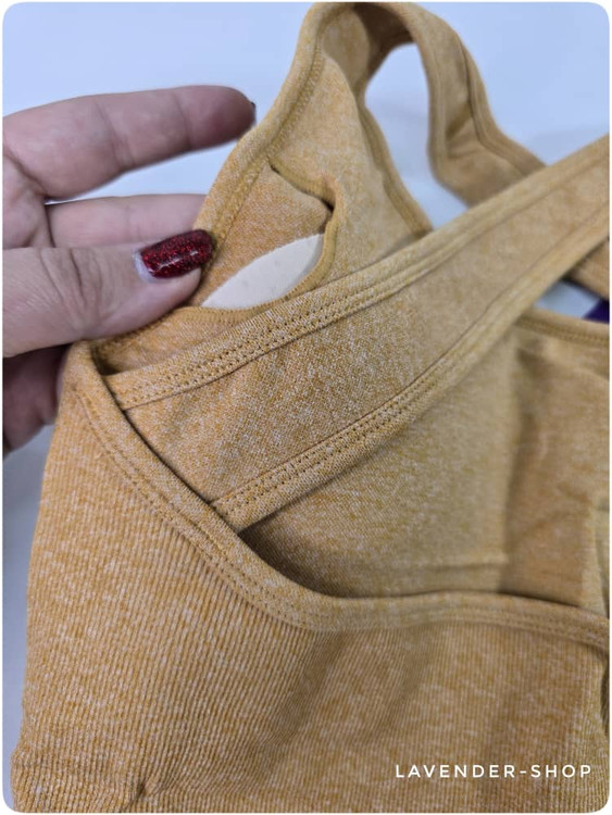 اورال ورزشی زنانه جذب با استایل جذاب و تأکید بر فرم بدن هنگام تمرین