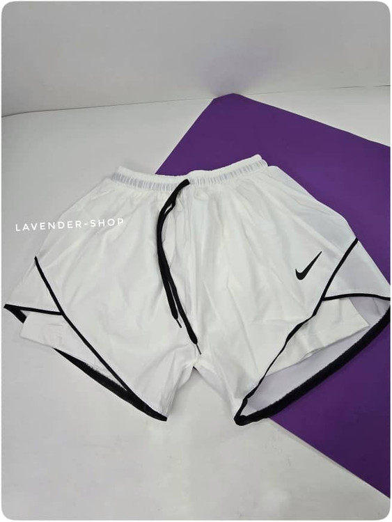 شورتک ورزشی زنانه فریسایز رنگ سفید با تنخور آزاد