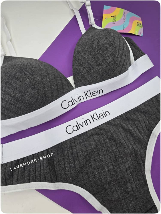 ست سوتین و شورت کش پهن اسفنجی نیم جک بدون فنر