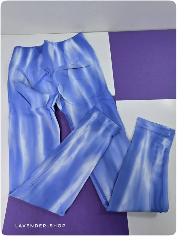 لگ ورزشی زنانه سیملس ابروبادی نمای جلو