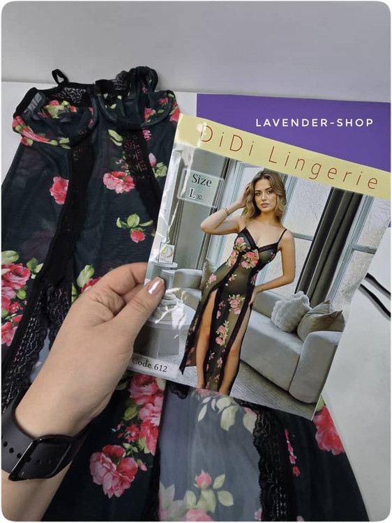 لباس خواب بلند زنانه تور و شورت ست مشکی با گل سرخ