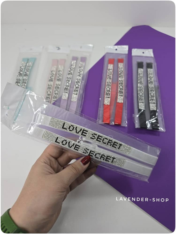 بند سرشانه سوتین نگین دار سفید مدل لاو سکرت